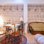 Apartment Saraka